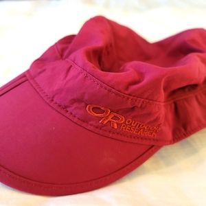 Maroon Hiking Hat